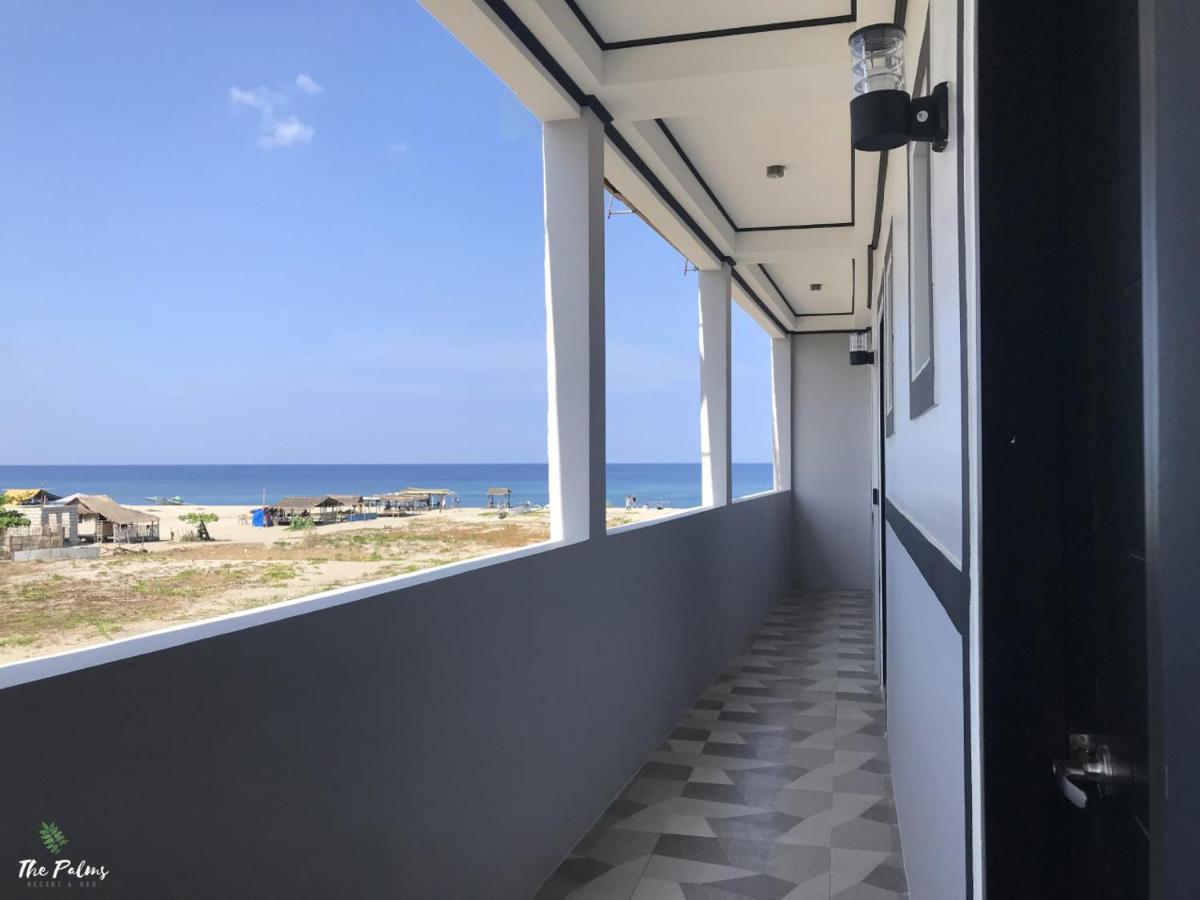 The Palms Resort & Bar San Narciso Екстер'єр фото